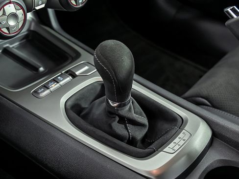 Used 2015 Chevrolet Camaro Z/28 RWD image 26