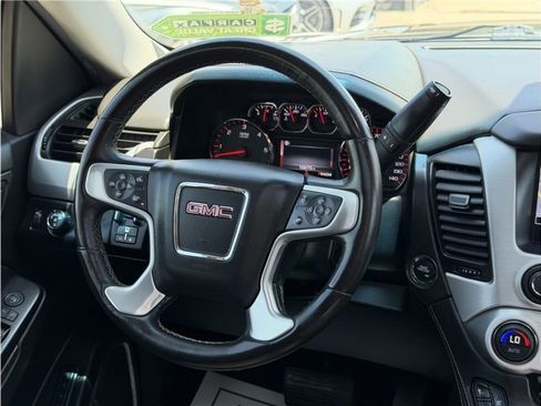 Used 2016 GMC Yukon XL SLT w/ Open Road Package RWD image 42