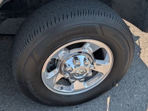 Used 2009 Dodge Ram 3500 Truck SLT w/ Trailer Tow Group AWD/4WD image 12