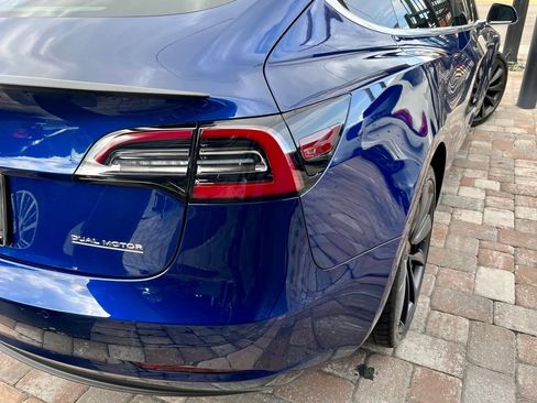 Used 2020 Tesla Model 3 Performance image 32