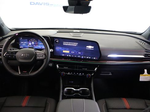 New 2026 Chevrolet Traverse RS FWD image 15