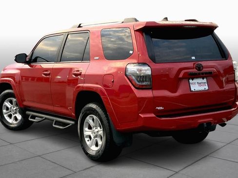 Used 2021 Toyota 4Runner SR5 Premium image 11