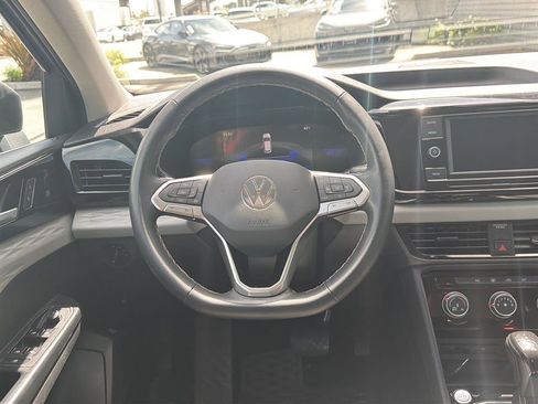 Used 2023 Volkswagen Taos S FWD image 11