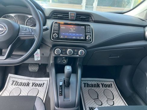 Used 2025 Nissan Versa S w/ Trunk Package FWD image 15
