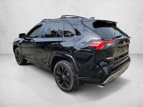 Used 2025 Toyota RAV4 SE w/ Convenience Package AWD/4WD image 7