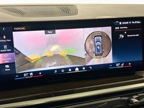 Used 2024 BMW X7 xDrive40i w/ Premium Package image 29