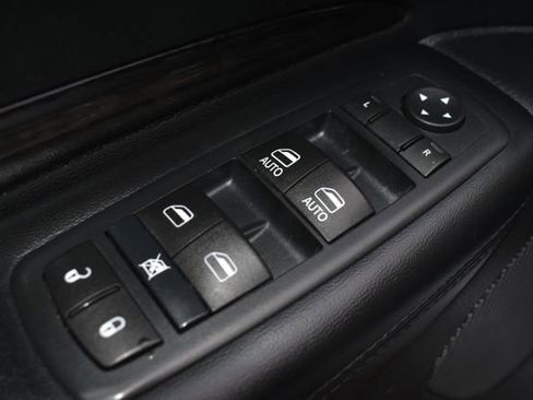 Used 2016 Dodge Durango Limited w/ Nav & Power Liftgate Group image 15