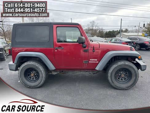 Used 2013 Jeep Wrangler Sport w/ Connectivity Group image 9