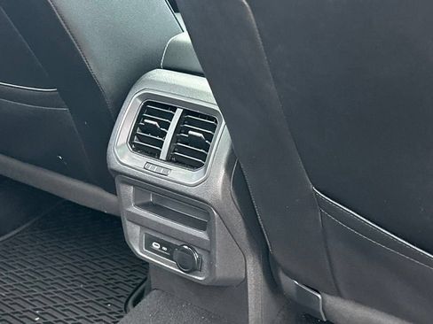 Used 2021 Volkswagen Tiguan SE R-Line FWD image 49