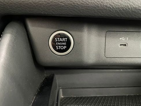 Used 2023 Nissan Rogue SL w/ SL Premium Package FWD image 25