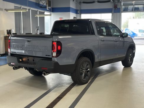 New 2026 Honda Ridgeline Sport image 4