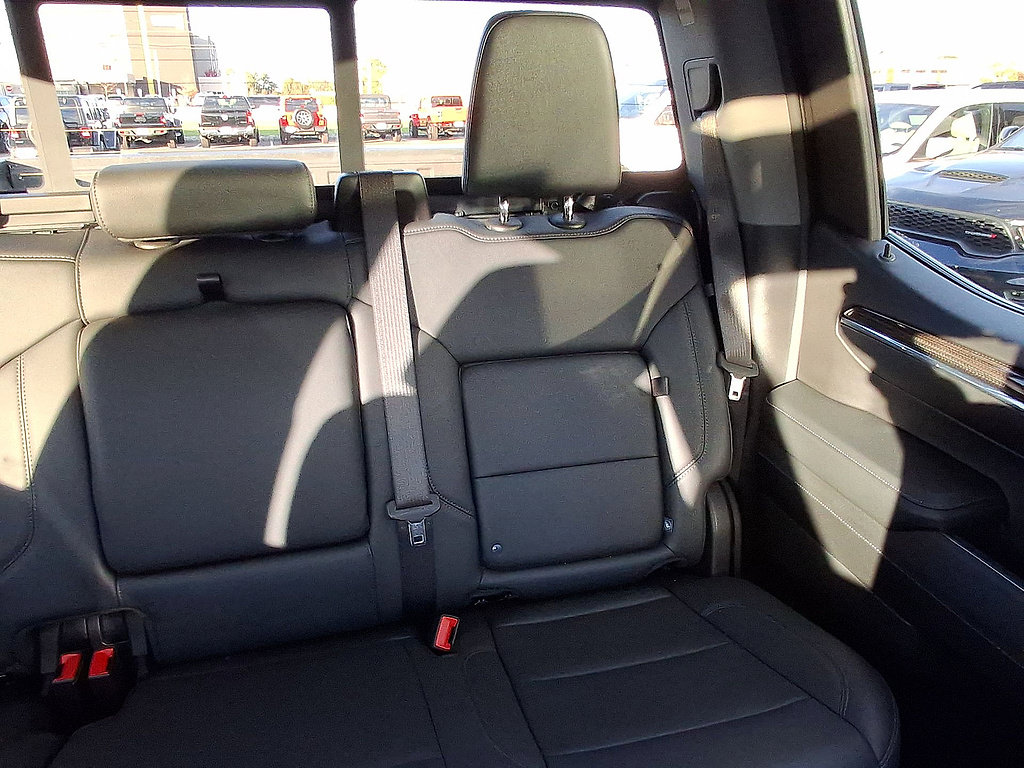 Used 2024 Chevrolet Silverado 1500 LT Trail Boss w/ LT Trail Boss Premium Package AWD/4WD image 14
