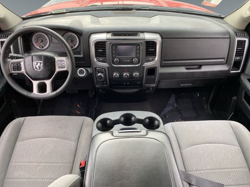 Used 2024 RAM 1500 Classic SLT AWD/4WD image 10