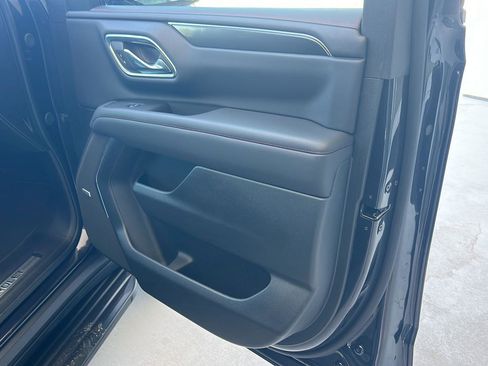 Used 2024 Chevrolet Tahoe RST w/ Luxury Package image 15