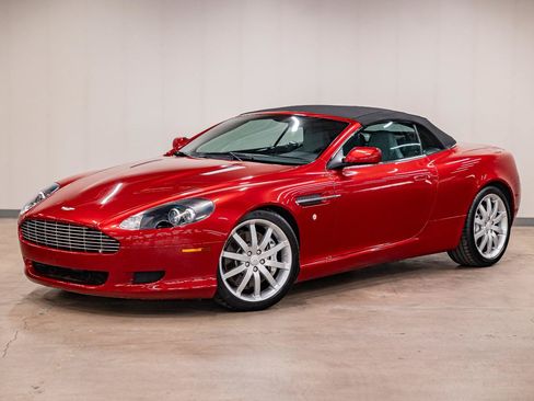 Used 2006 Aston Martin DB9 Volante RWD image 22