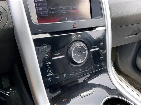 Used 2013 Ford Edge Limited w/ Driver Entry Pkg AWD/4WD image 19