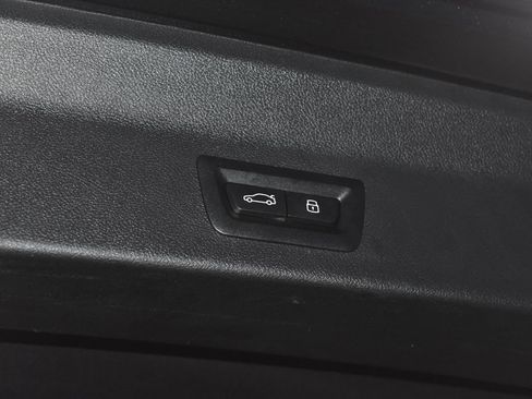 Certified 2024 BMW X3 xDrive30i w/ Premium Package image 31