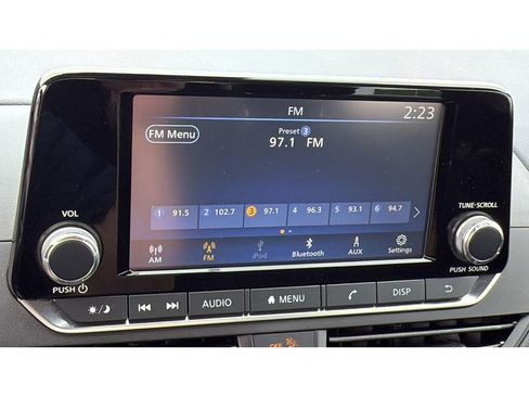 Used 2024 Nissan Altima 2.5 S image 14