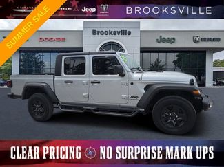 Used 2023 Jeep Gladiator Sport AWD/4WD video 1