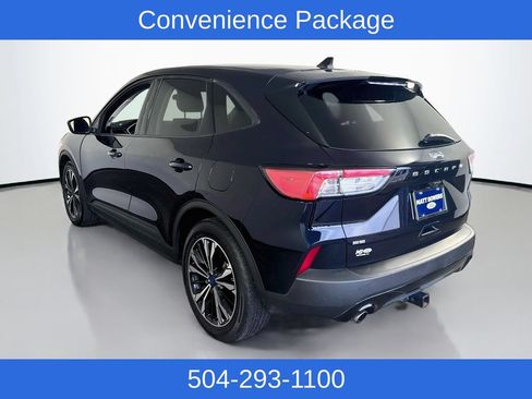 Used 2021 Ford Escape SE w/ SE Sport Appearance Package FWD image 9
