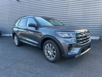 New 2025 Ford Explorer Active