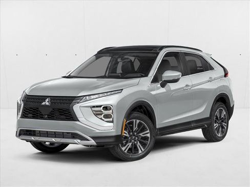 Used 2024 Mitsubishi Eclipse Cross SE image 1