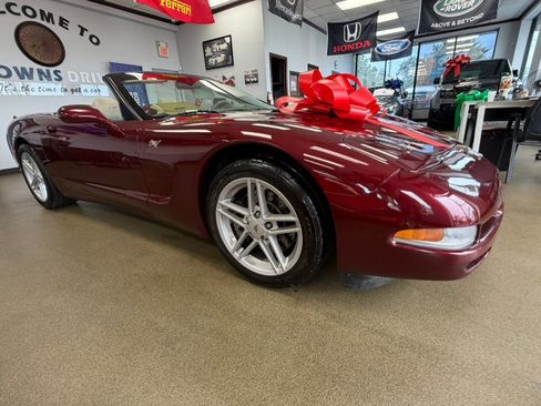 Used 2003 Chevrolet Corvette Convertible w/ Preferred Equipment Group1 RWD image 26