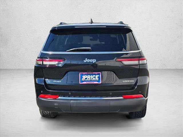 Used 2023 Jeep Grand Cherokee L Laredo AWD/4WD image 6