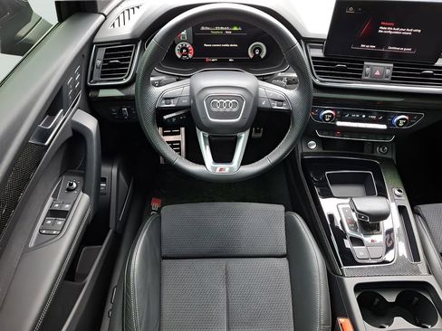 Used 2023 Audi SQ5 Premium Plus w/ Premium Plus Package image 12