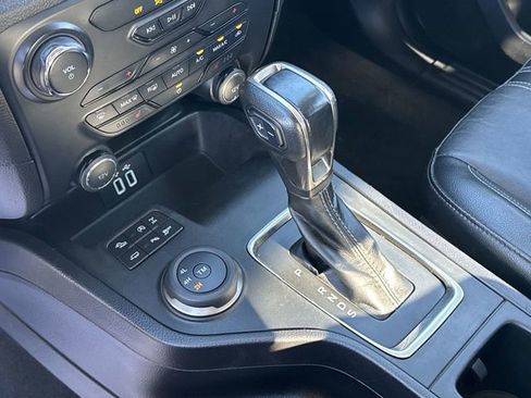 Used 2019 Ford Ranger Lariat w/ Equipment Group 501A Mid image 21