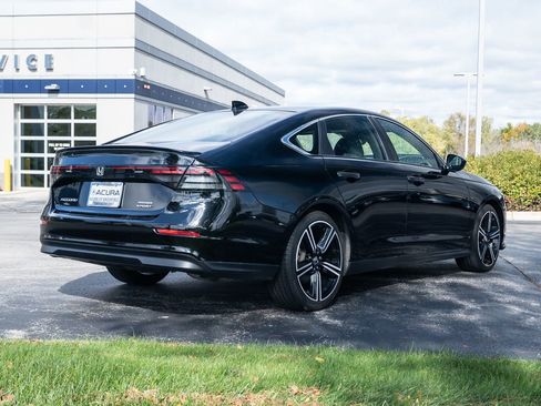 Used 2024 Honda Accord Sport image 9