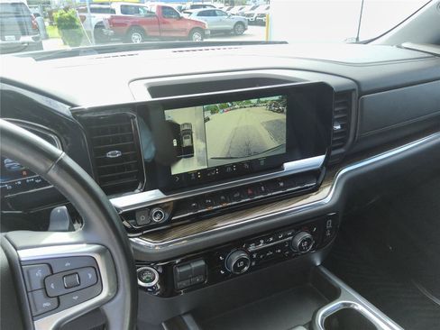Used 2023 Chevrolet Silverado 1500 RST w/ Convenience Package II AWD/4WD image 18
