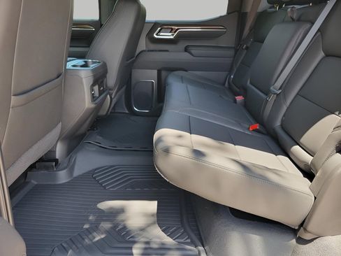New 2025 Chevrolet Silverado 1500 LT Trail Boss w/ Convenience Package II AWD/4WD image 14