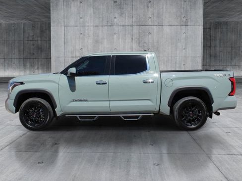 Used 2023 Toyota Tundra Limited image 2