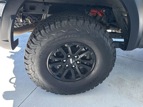 Used 2024 Ford F150 Raptor image 37