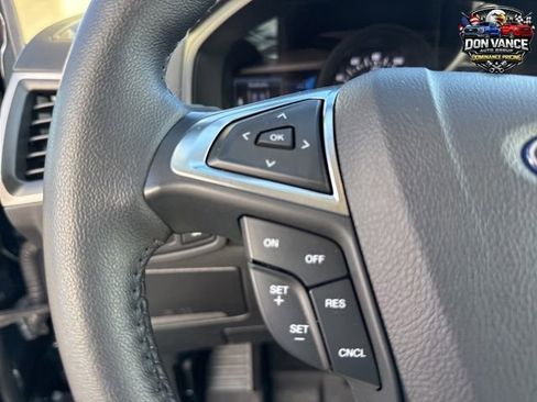 Used 2024 Ford Edge SEL w/ Convenience Package AWD/4WD image 12
