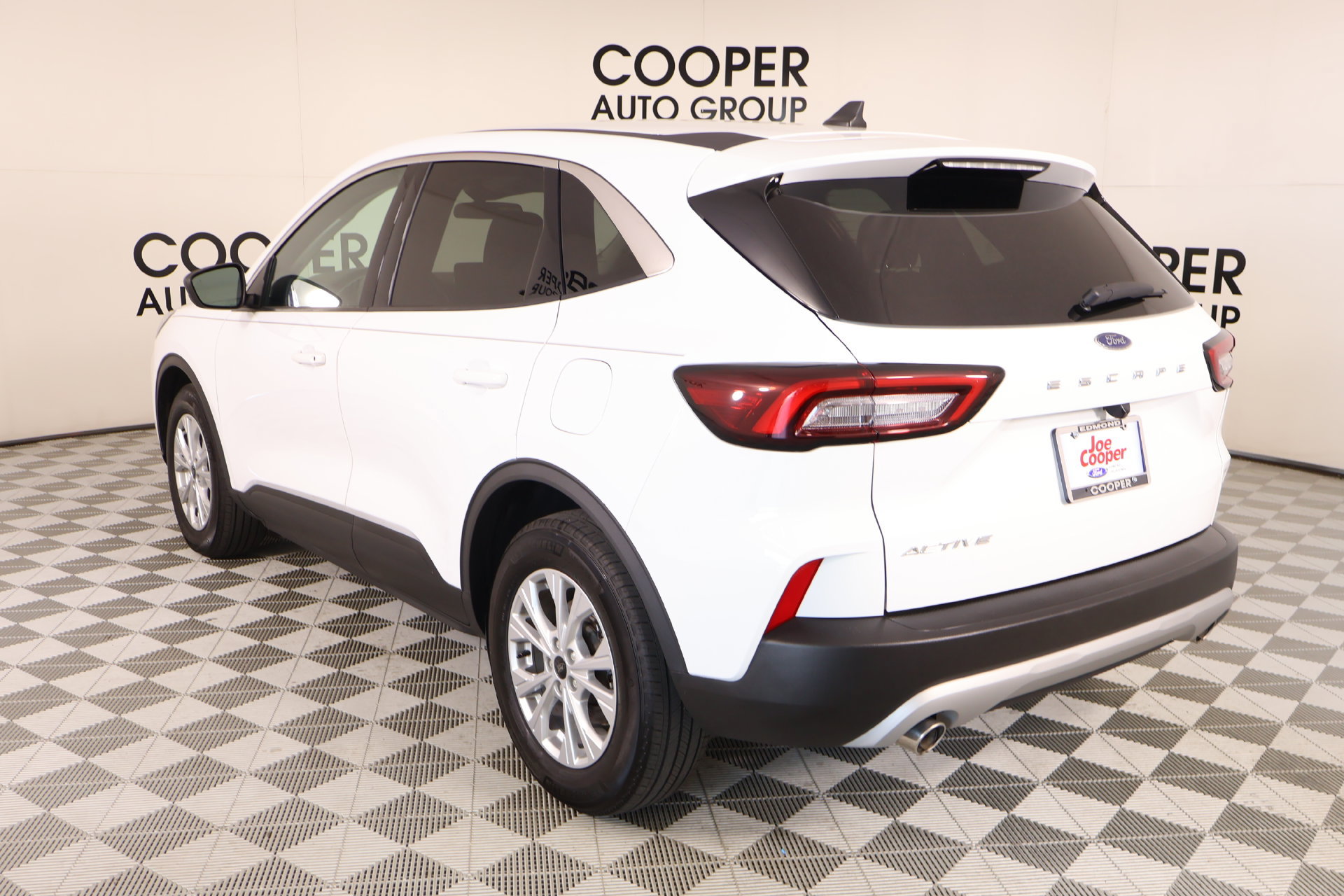 Used 2024 Ford Escape Active FWD image 21