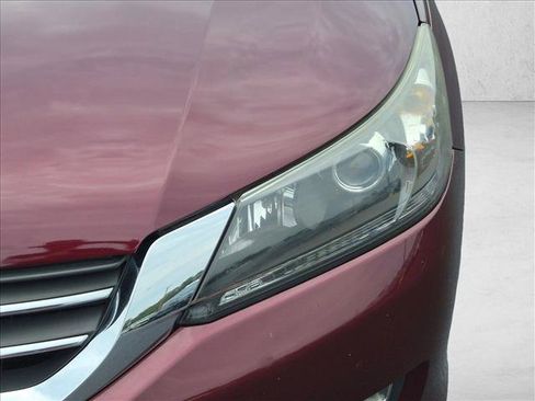 Used 2013 Honda Accord EX image 9