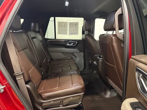 Used 2022 GMC Yukon SLE w/ Max Trailering Package AWD/4WD image 33