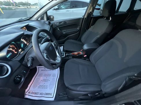 Used 2018 Ford Fiesta SE FWD image 36