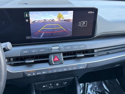 Used 2025 Kia K4 FWD image 17