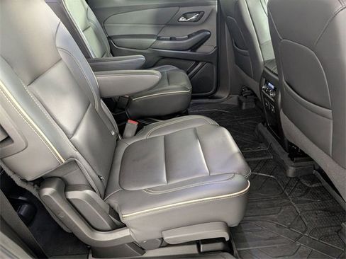 Certified 2023 Chevrolet Traverse Premier w/ Redline Edition image 34