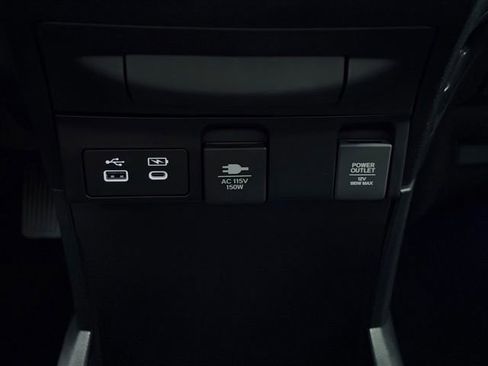 Used 2025 Honda Odyssey Touring image 37