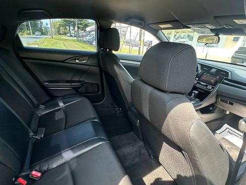 Used 2019 Honda Civic Sport image 28