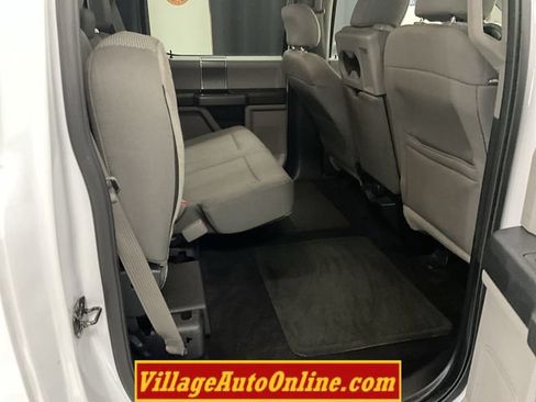 Used 2016 Ford F150 XLT w/ Equipment Group 302A Luxury AWD/4WD image 32