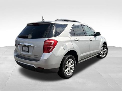 Used 2017 Chevrolet Equinox LT w/ Convenience Package FWD image 5
