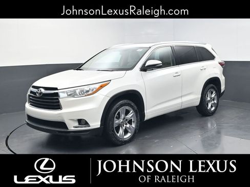 Used 2016 Toyota Highlander Limited image 1