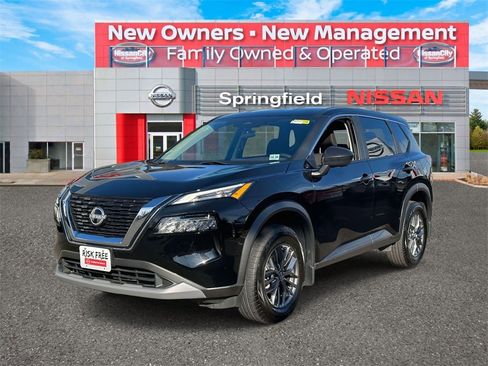 Certified 2023 Nissan Rogue S image 2