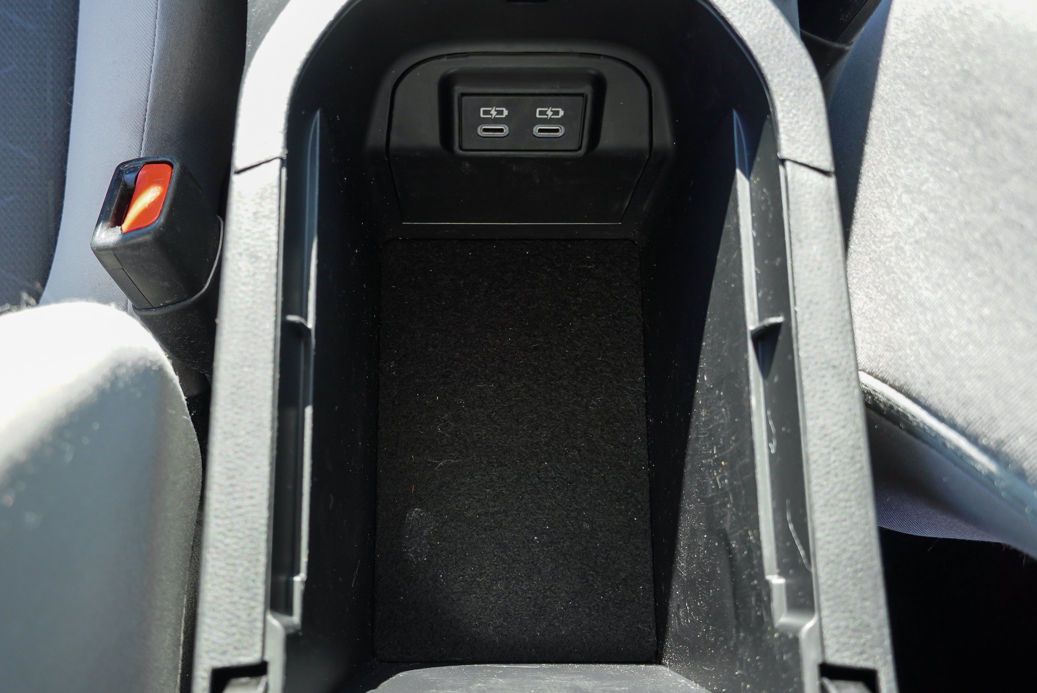 Certified 2024 Toyota RAV4 XLE AWD/4WD image 36