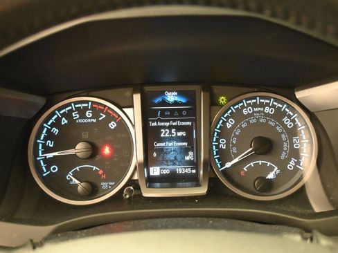 Used 2023 Toyota Tacoma SR5 w/ Technology Package RWD image 26